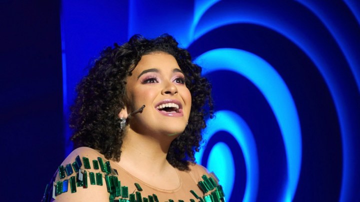 Lucerito Mijares cree que su madre podría darse otra oportunidad en el amor.