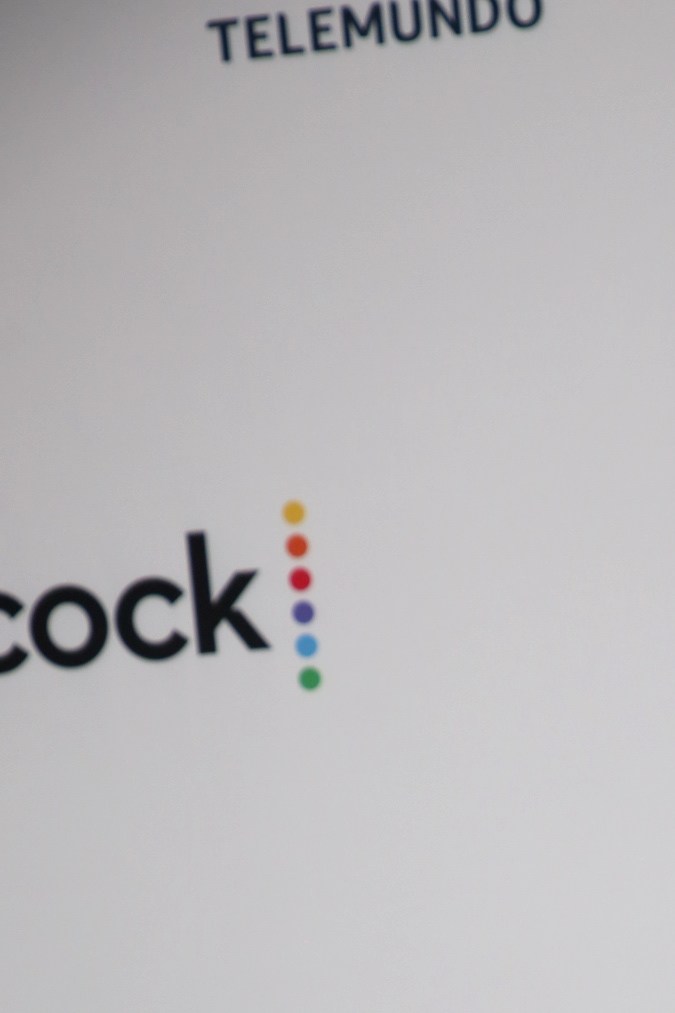 Bad Bunny llegó vestido de Gucci a los Premios Billboard Latinos 2023.