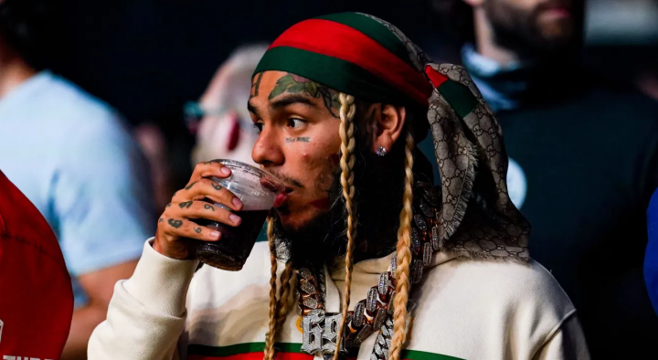 Tekashi 6ix9ine fue libeado y los fans celebraron su salida