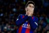 Gerard Piqué se cae de un escenario de dos metros mientras presentaba la Kings League Américas en México.