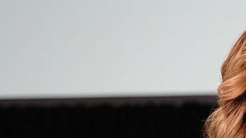 Adamari López dio tips de como adquirir bolsos a menor precio.