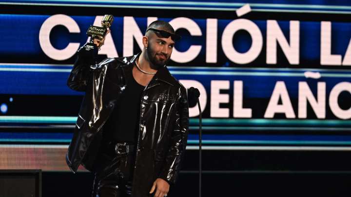 Manuel Turizo se enojó con sus fans en pleno concierto