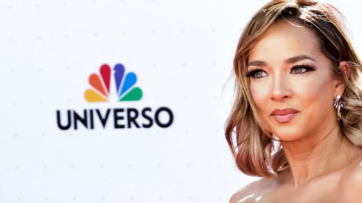Adamari López en los Premios de la Música Latinoamericana 2022 en el Michelob ULTRA Arena el 21 de abril de 2022 en Las Vegas, Nevada.