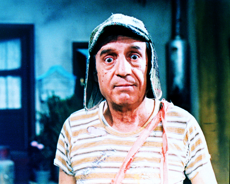 Roberto Gómez Bolaños en su personaje de "El Chavo del 8", (1971-1992)/México, circa 1982.