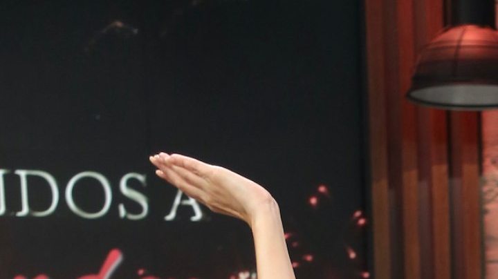 Ana Patricia Gámez y Rafael Araneda, presentadores de 'Enamorándonos USA'.