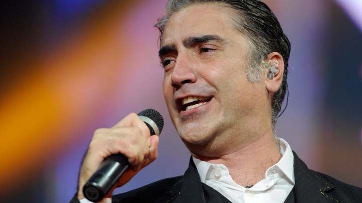Alejandro Fernández le rindió un homenaje a Vicente Fernández