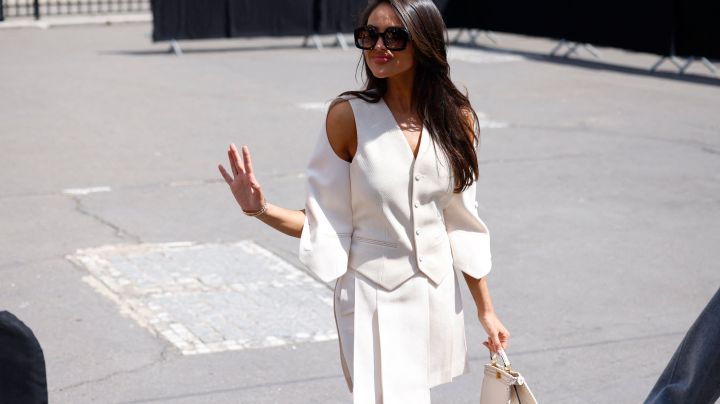 Eiza González y Mario Casas se besaron en Madrid