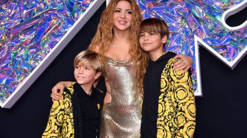 Los hijos de Shakira podrían ser expulsados de su nuevo colegio en Miami.