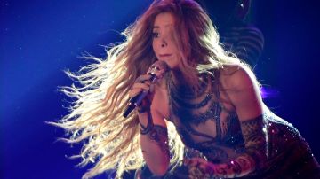 Shakira reacciona a la nueva versión de 'Waka Waka'.