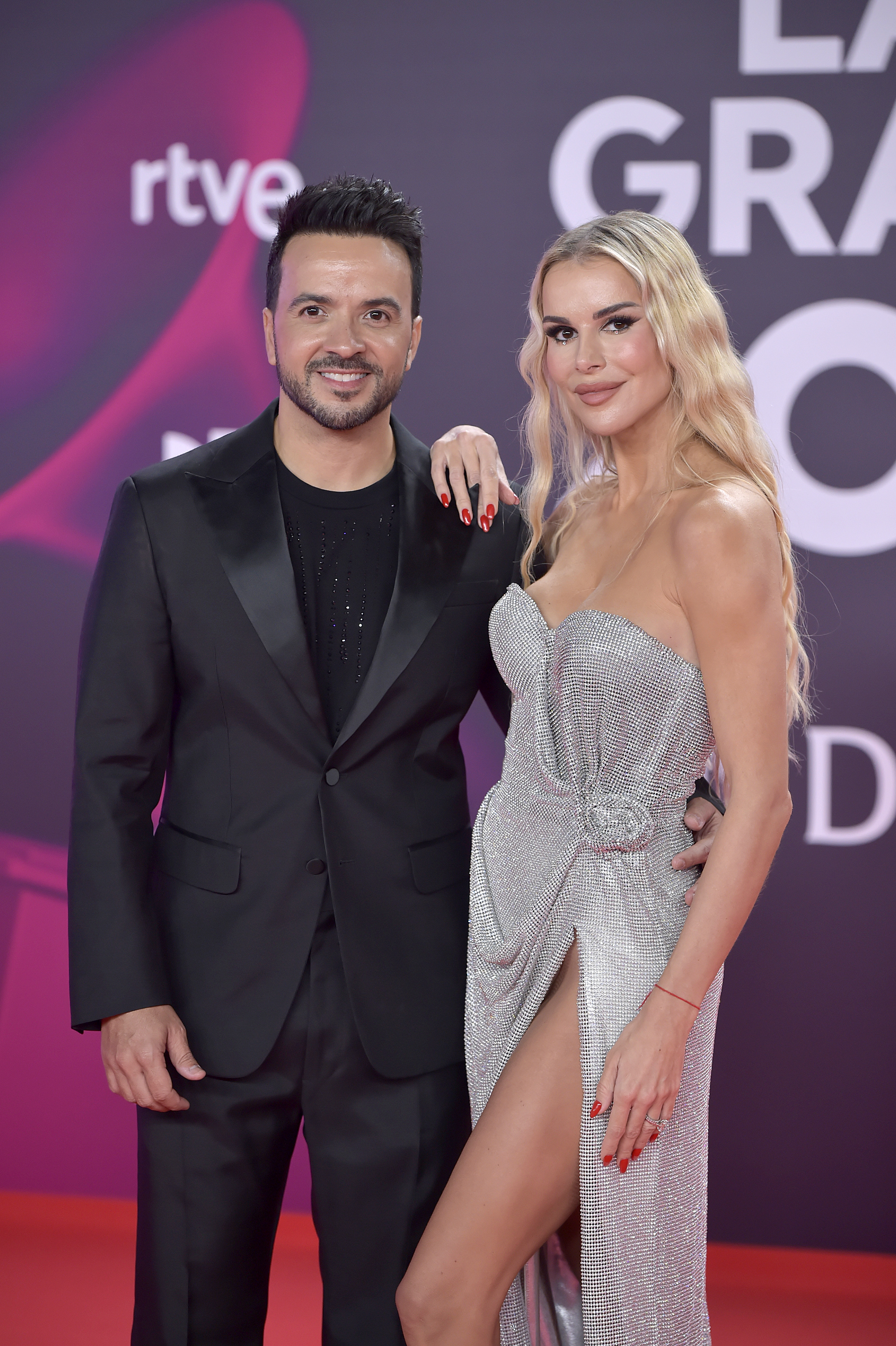 Luis Fonsi y su esposa, Águeda López