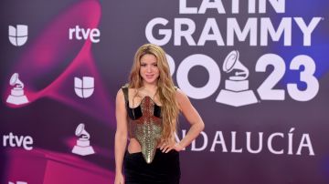 Shakira comienza ganando en los Latin Grammy.