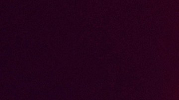 Karol G se conmueve al entregar premio a Laura Pausini en los Latin Grammy 2023.