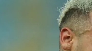 Foto de Neymar Jr, futbolista brasileño. Crédito: Alexandre Schneider | Getty Images / Foto de Bruna Biancardi - Instagram