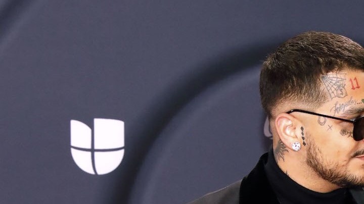 Acusan a Christian Nodal de infiel.