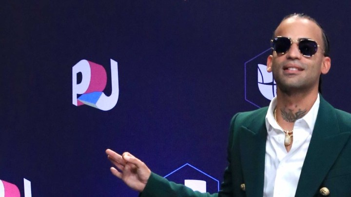 Arcángel sigue el pleito con Anuel AA y estrenó la tercera tiradera ‘3 a 0’