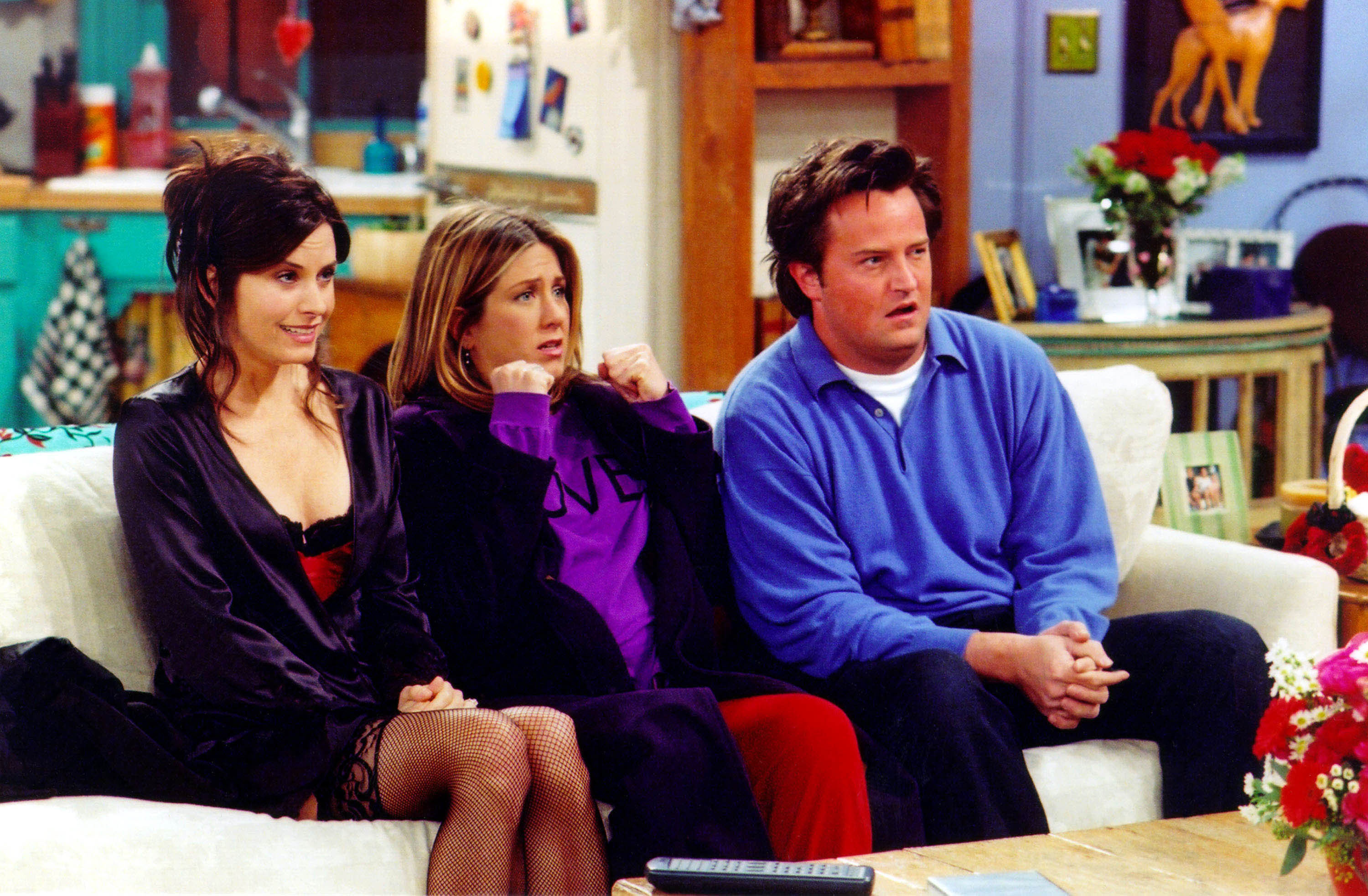 UNDATED PHOTO:  Actors Courteney Cox Arquette (L), Jennifer Aniston (C) and Matthew Perry are shown in a scene from the NBC series "Friends". The series received 11 Emmy nominations, including outstanding comedy series, by the Academy of Television Arts and Sciences July 18, 2002 in Los Angeles, California.  (Photo by Warner Bros. Television/Getty Images)