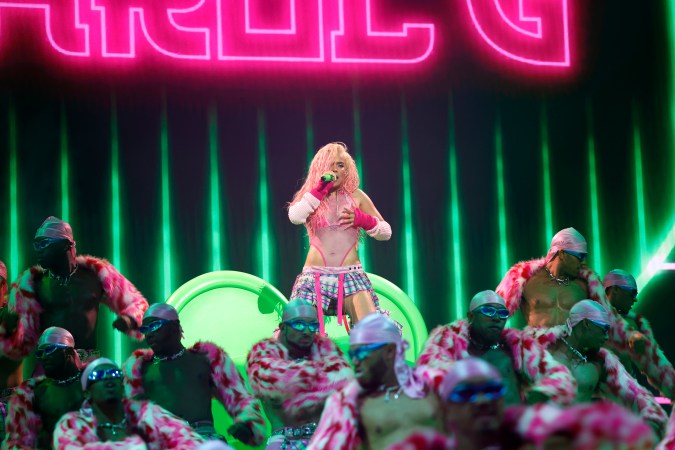 Karol G en los MTV VMAs 2023