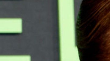 Rihanna en la fiesta de lanzamiento de FENTY x PUMA Sneaker en NeueHouse Los Ángeles el 18 de diciembre de 2023 en Hollywood, California.