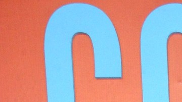 Mauricio Ochmann y Paulina Burrola en la alfombra roja de la premier de la película "¿Y Cómo Es Él?", que el ex de Aislinn Derbez protagoniza y produce su ex suegro Eugenio Derbez, y que llegará próximo 7 de abril a la cartelera nacional y el 22 de mayo a salas estadounidenses/México, 5 de abril 2022.