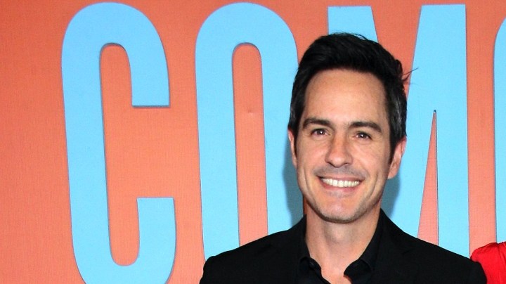 Mauricio Ochmann y Paulina Burrola en la alfombra roja de la premier de la película "¿Y Cómo Es Él?", que el ex de Aislinn Derbez protagoniza y produce su ex suegro Eugenio Derbez, y que llegará próximo 7 de abril a la cartelera nacional y el 22 de mayo a salas estadounidenses/México, 5 de abril 2022.