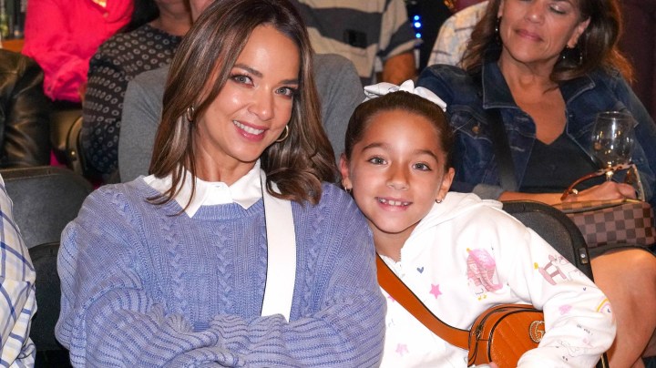 Adamari López y Alaïa ya se encuentran listas para esta Navidad 2023.