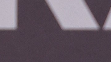 Karol G vuelve a causar revuelo por su outfit.