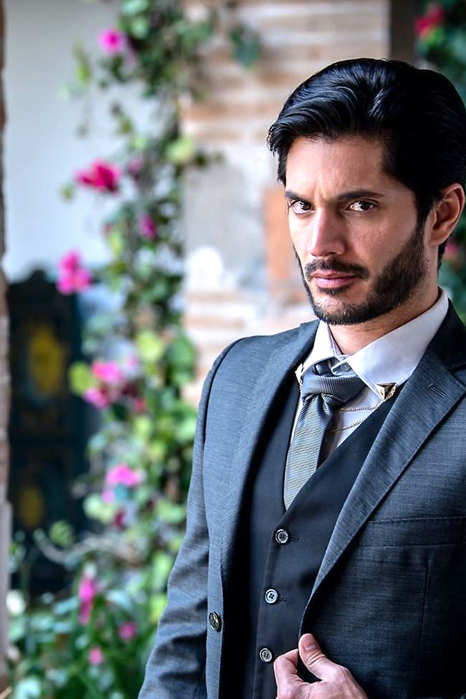 Daniel Elbittar en una escena de la telenovela "La Herencia", producción de Juan Osorio.