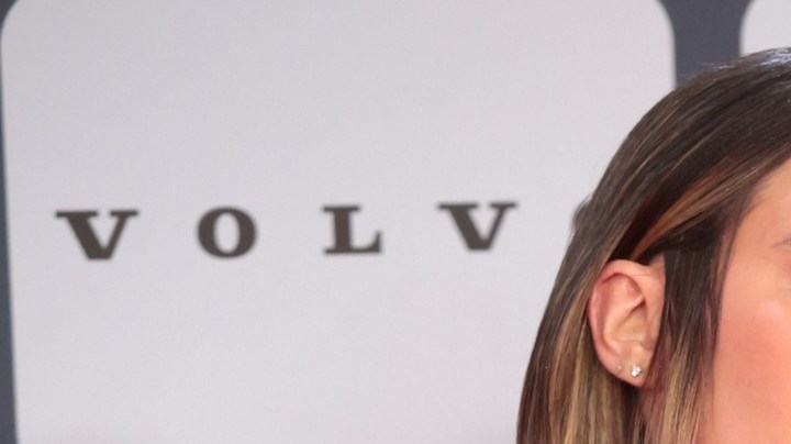 Belinda está de vacaciones y disfruta del mar antes del estreno de su álbum