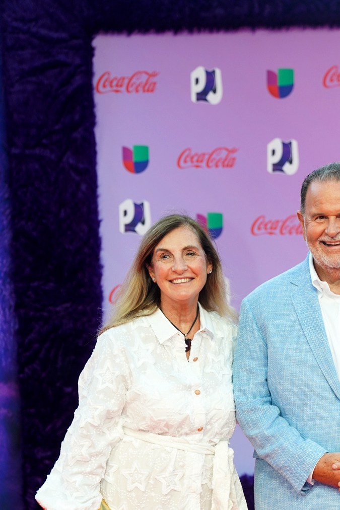 Raúl de Molina y su esposa.