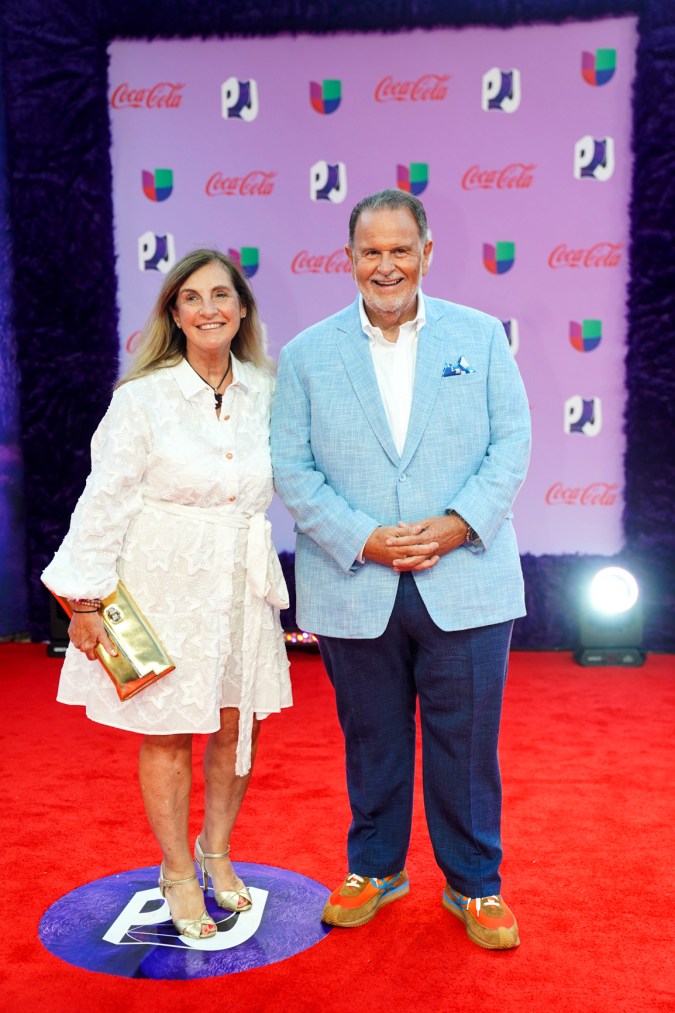 Raúl de Molina y su esposa.