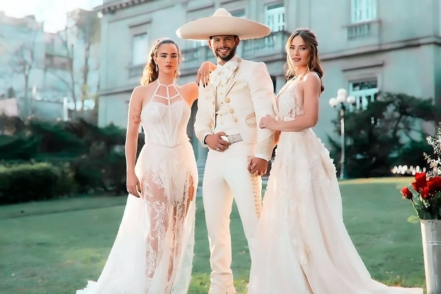 Gala Montes, Emmanuel Palomares y Kimberly Dos Ramos participan en la telenovela "Vivir De Amor", producción de Salvador Mejía que estrena el próximo 29 de enero por Las Estrellas en México y próximamente por Univision para Estados Unidos. Fotos cortesía de la producción/México, 15 de enero 2024.