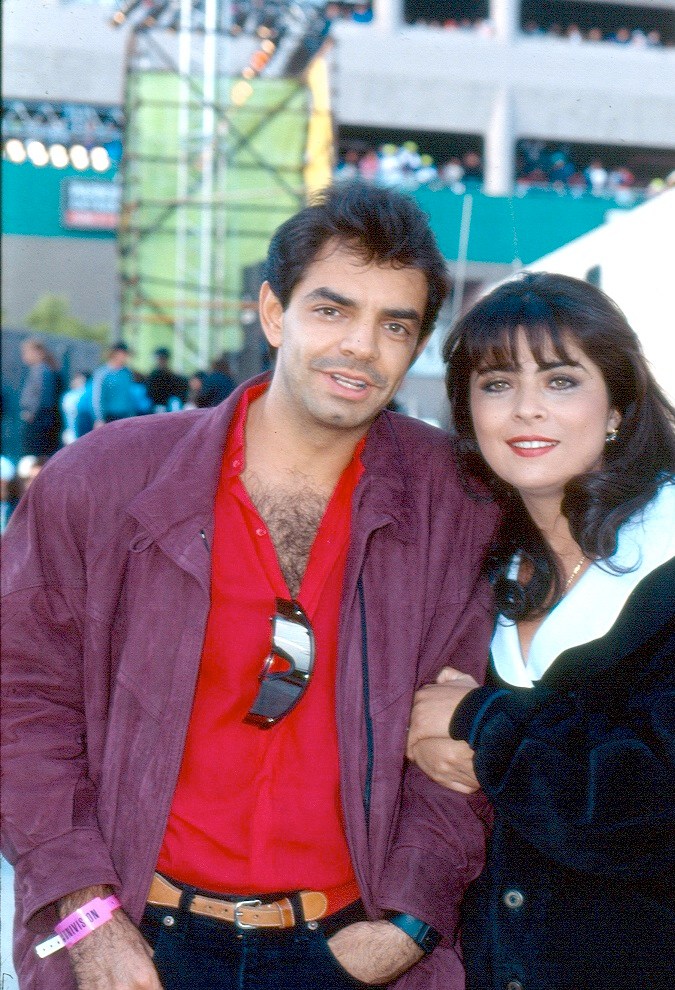 Eugenio Derbez y Victoria Ruffo.