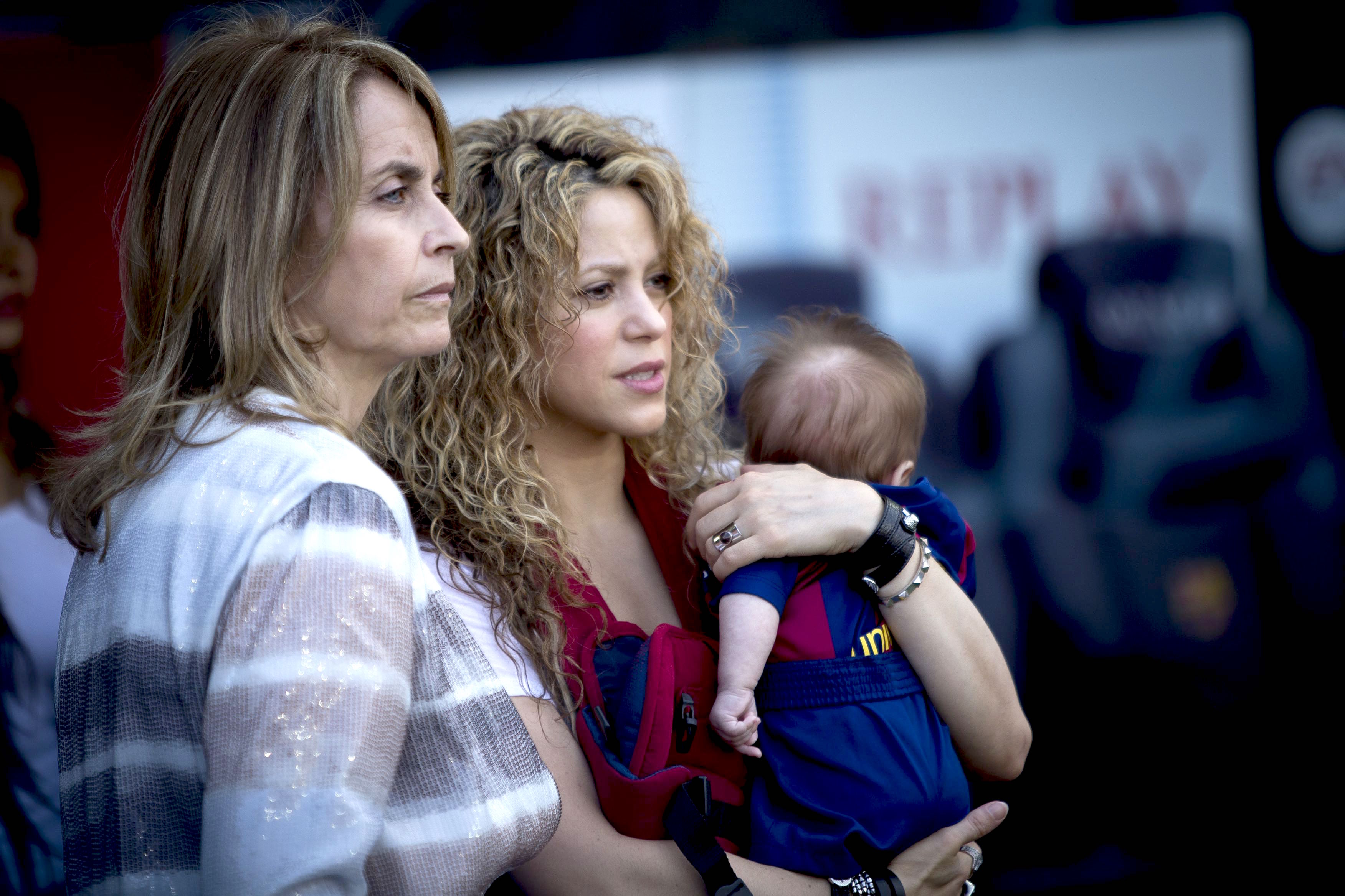 Shakira, Montserrat Bernabeu y el segundo hijo de la cantante, Sasha.