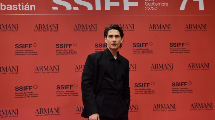 Enzo Vogrincic: ¿Quién es el Netflix Boy Crush que roba suspiros en las redes sociales?