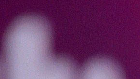 Karol G en la alfombra roja de los Latin Grammy 2023.