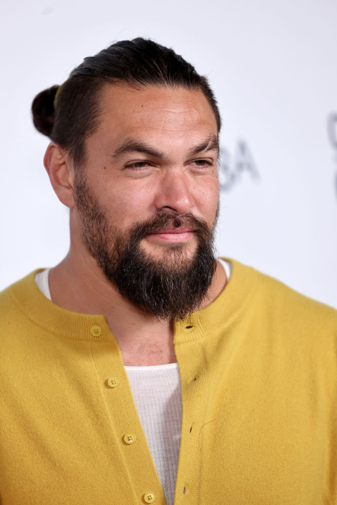 ason Momoa en la proyección especial de "Common Ground" en Los Ángeles en el Teatro Samuel Goldwyn el 11 de enero de 2024 en Beverly Hills, California.