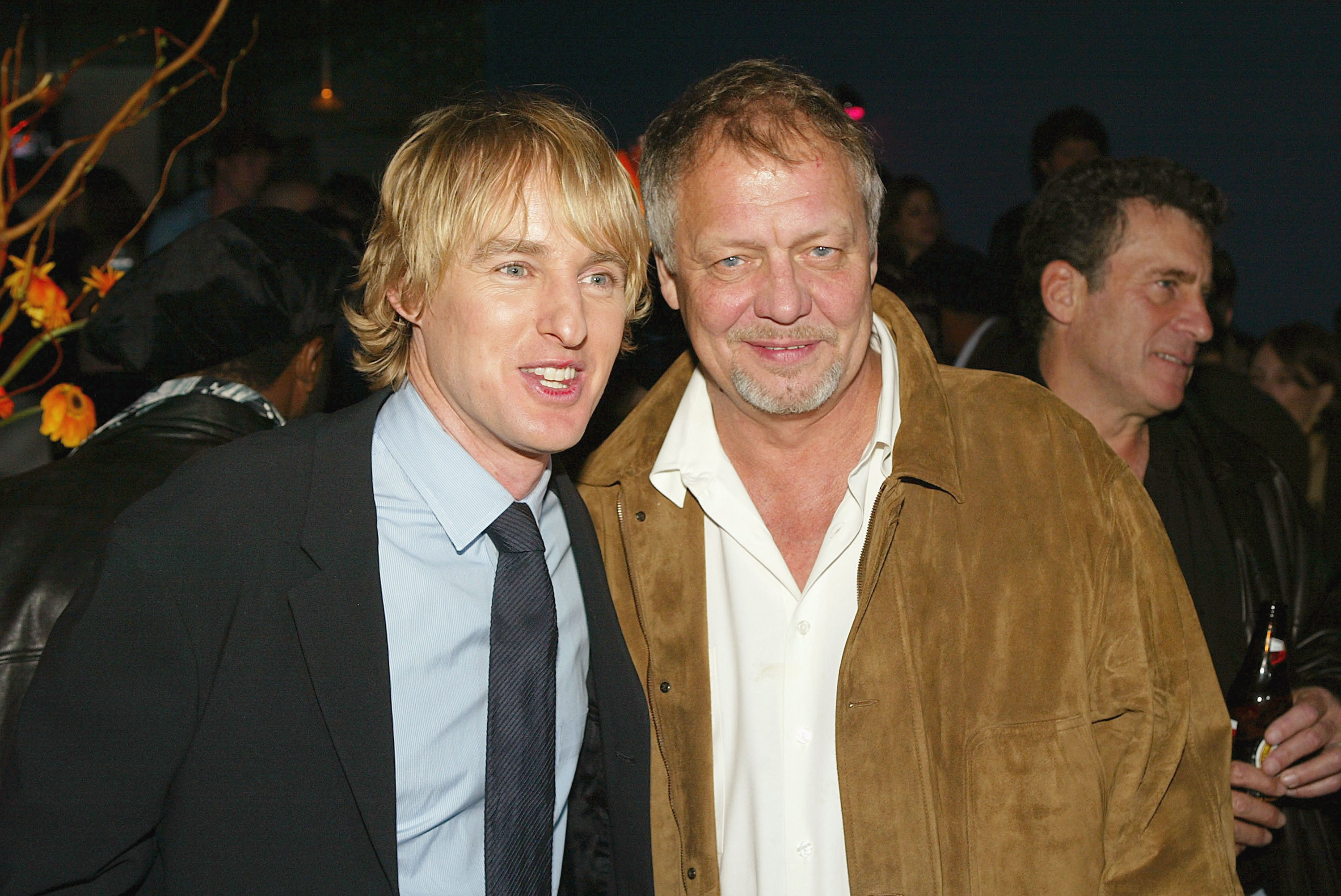 WEST HOLLYWOOD, CA - FEBRUARY 26:  (U.S. TABS-HOLLYWOOD REPORTER OUT)  Actors Owen Wilson (L) and David Soul pose at the premiere after-party for Warner Bros. "Starsky and Hutch" at The Factory on February 26, 2004 in Los Angeles, California.  (Photo by Kevin Winter/Getty Images)