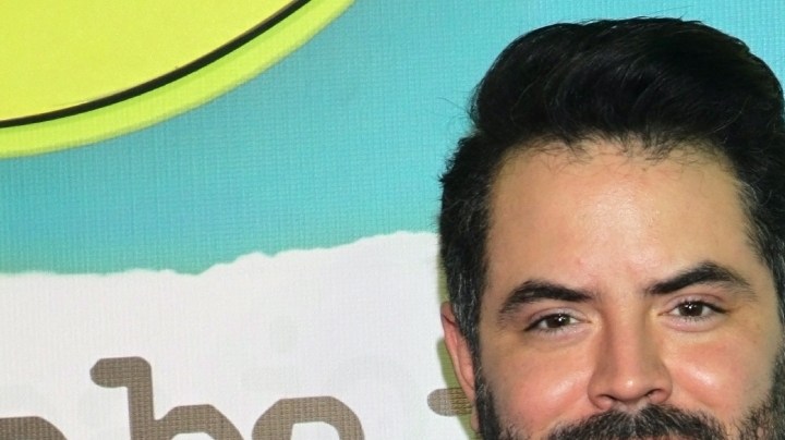 José Eduardo Derbez en la alfombra roja de la premier de la película "El Roomie", que llega el próximo 18 de enero a la cartelera nacional/México, 16 de enero 2024.