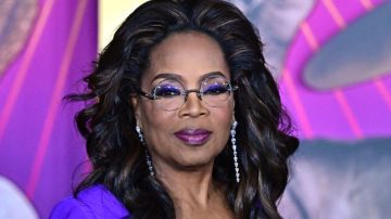La presentadora y productora de televisión estadounidense Oprah Winfrey en el estreno mundial de "The Color Purple" en el Museo de la Academia de Los Ángeles, el 6 de diciembre de 2023.