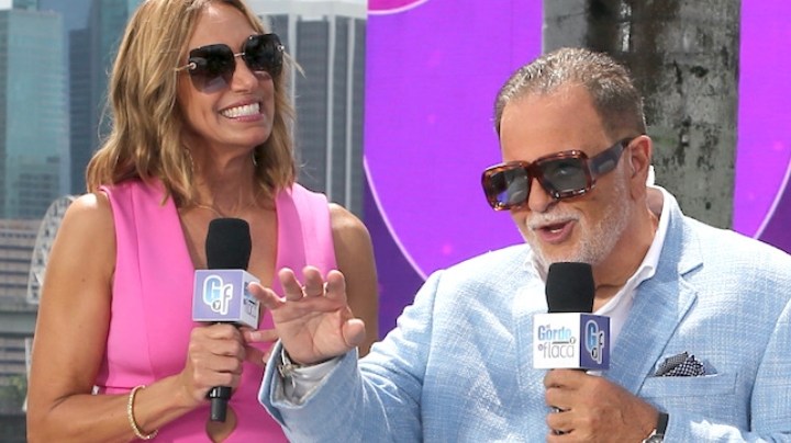 Lili Estefan y Raúl de Molina celebran el 25 aniversario del show "El Gordo y la Flaca" (Univision), que festejó con invitados y una emisión especial de recuerdos, humor y chismes/Miami, 21 de septiembre 2023.
