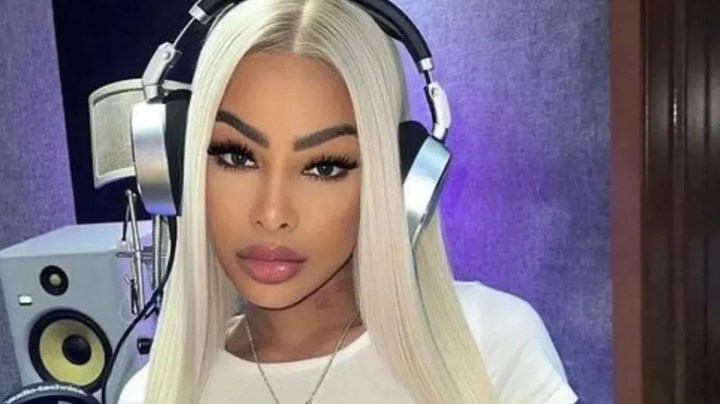 Mamá de Yailin "La Más Viral" desmiente que Tekashi pagó su cirugía estética