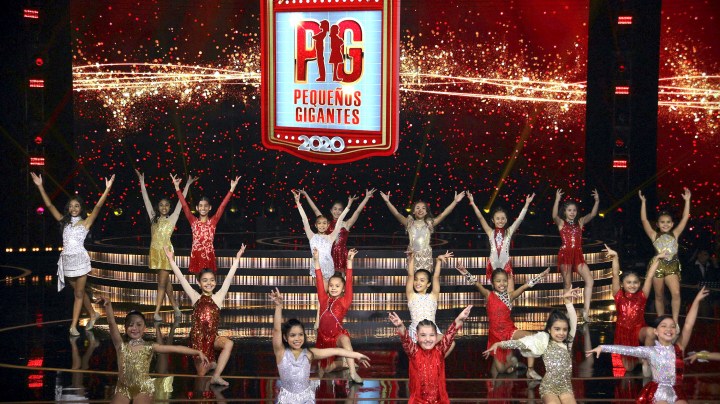 Niña que participó en 'Pequeños Gigantes' ahora vende palomitas.