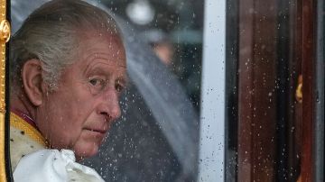 El Rey Carlos III anuncia que tiene cáncer. Créditos: Alessandra Tarantino/AP.