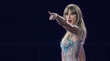 ¿Taylor Swift llegará a tiempo al Super Bowl? La artista llega a Los Ángeles después de su concierto en Tokio