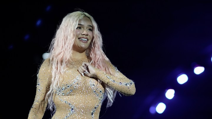 Karol G en su concierto en el Estadio Azteca de la Ciudad de México como parte de su gira ‘Mañana será bonito’.