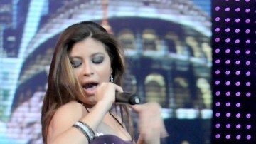 Danna Paola y los grupos musicales de "Atrévete a Soñar" ganaron un Premio Oye!, el Premio Nacional a la Música Grabada, por su álbum homónimo y se presentaron en el escenario de Guanajuato/México, 24 de noviembre 2009.