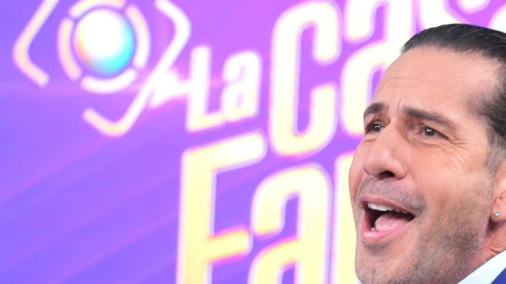 Gregorio Pernía fue entrevistado antes de entrar en 'La Casa de los Famosos' (Telemundo).