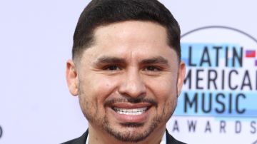 Larry Hernández en la alfombra de los Latin AMAs (Telemundo), los Latin American Music Awards a lo mejor de la música latina en Estados Unidos por votación popular/Los Angeles, 17 de octubre 2019.