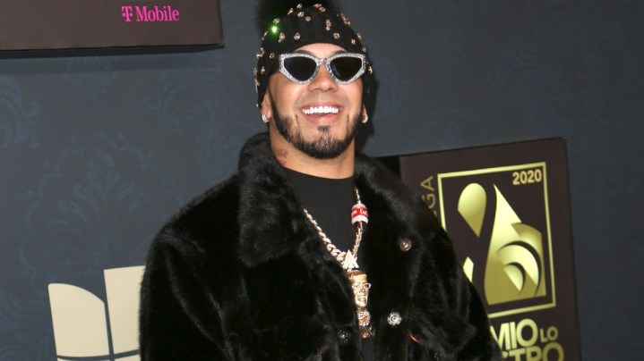 Anuel AA cuando ganó en la 32 entrega anual de Premio Lo Nuestro a la música latina/Miami, 20 de febrero 2020.