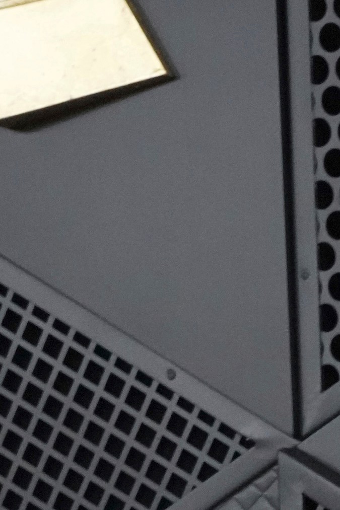 Olivia Rodrigo en la alfombra roja de los Grammy 2024